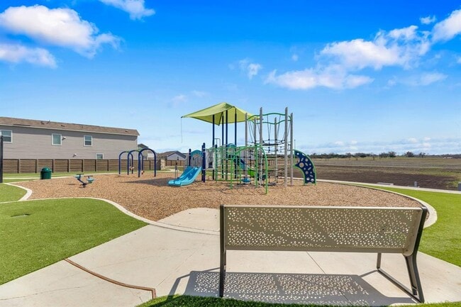 Building Photo - 353 Marty Allen Lp