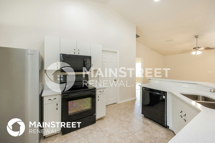 Building Photo - 4683 Oakley Rd