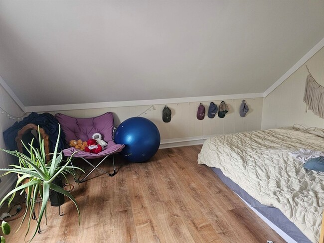 Building Photo - 48 Fourth Street Unit 4