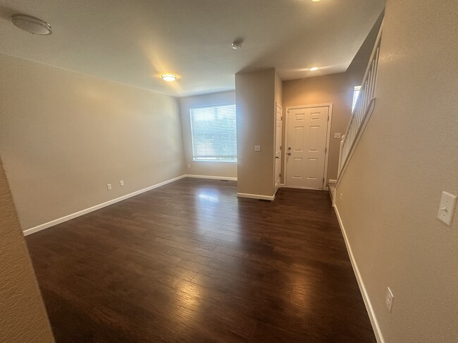 Building Photo - 23363 E Chenango Pl