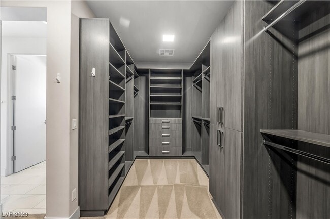 Building Photo - 406 Solitude Peak Ln