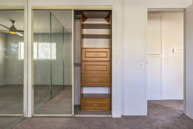 Building Photo - 701 N Los Felices Rd