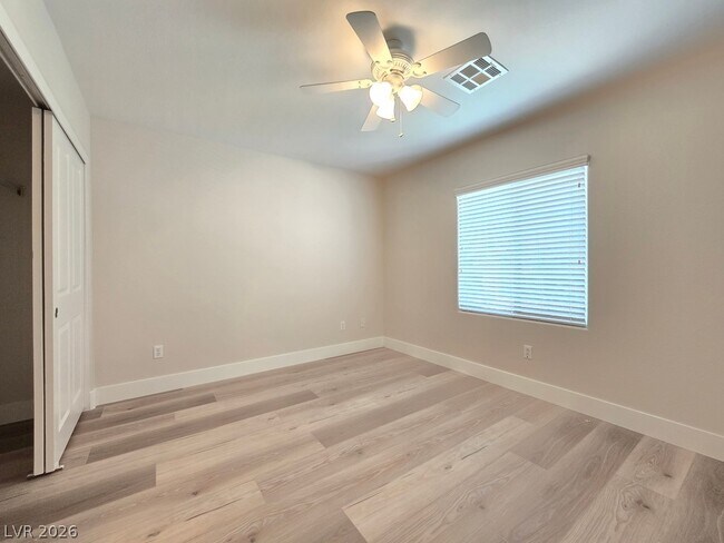Building Photo - 11363 Colinward Ave