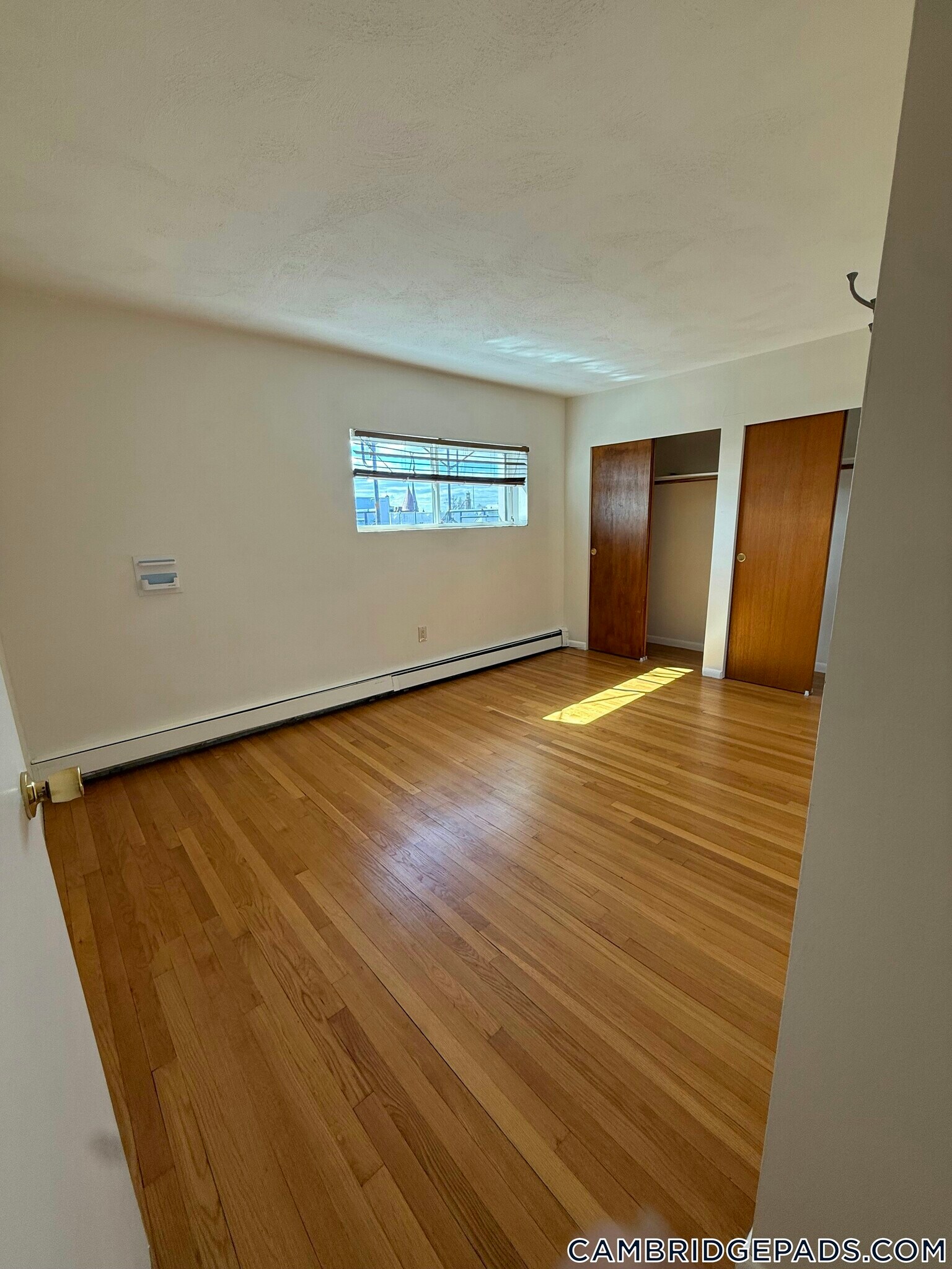 Building Photo - 1643 Cambridge St