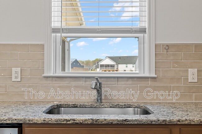 Building Photo - 7508 Frasier Fir Pl