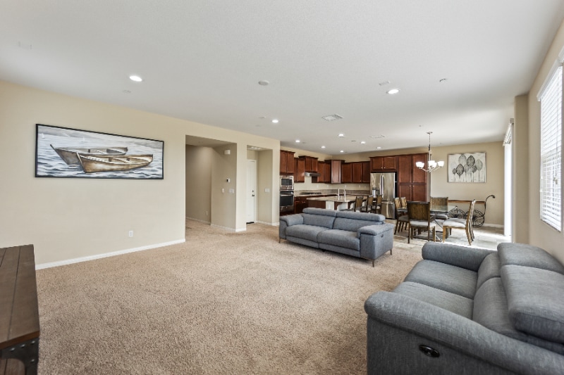 Building Photo - 950 N Ellie St