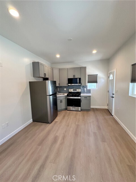 Building Photo - 24375 Robie Ct