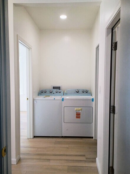 Brand-new washer and dryer - 2112 Ashby Ave