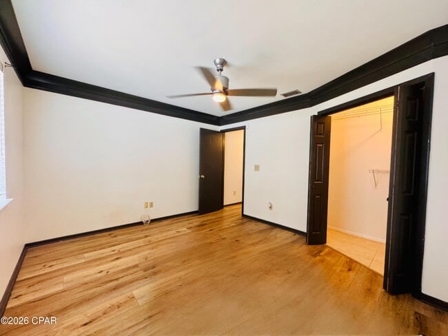 Building Photo - 916 Cobia Dr