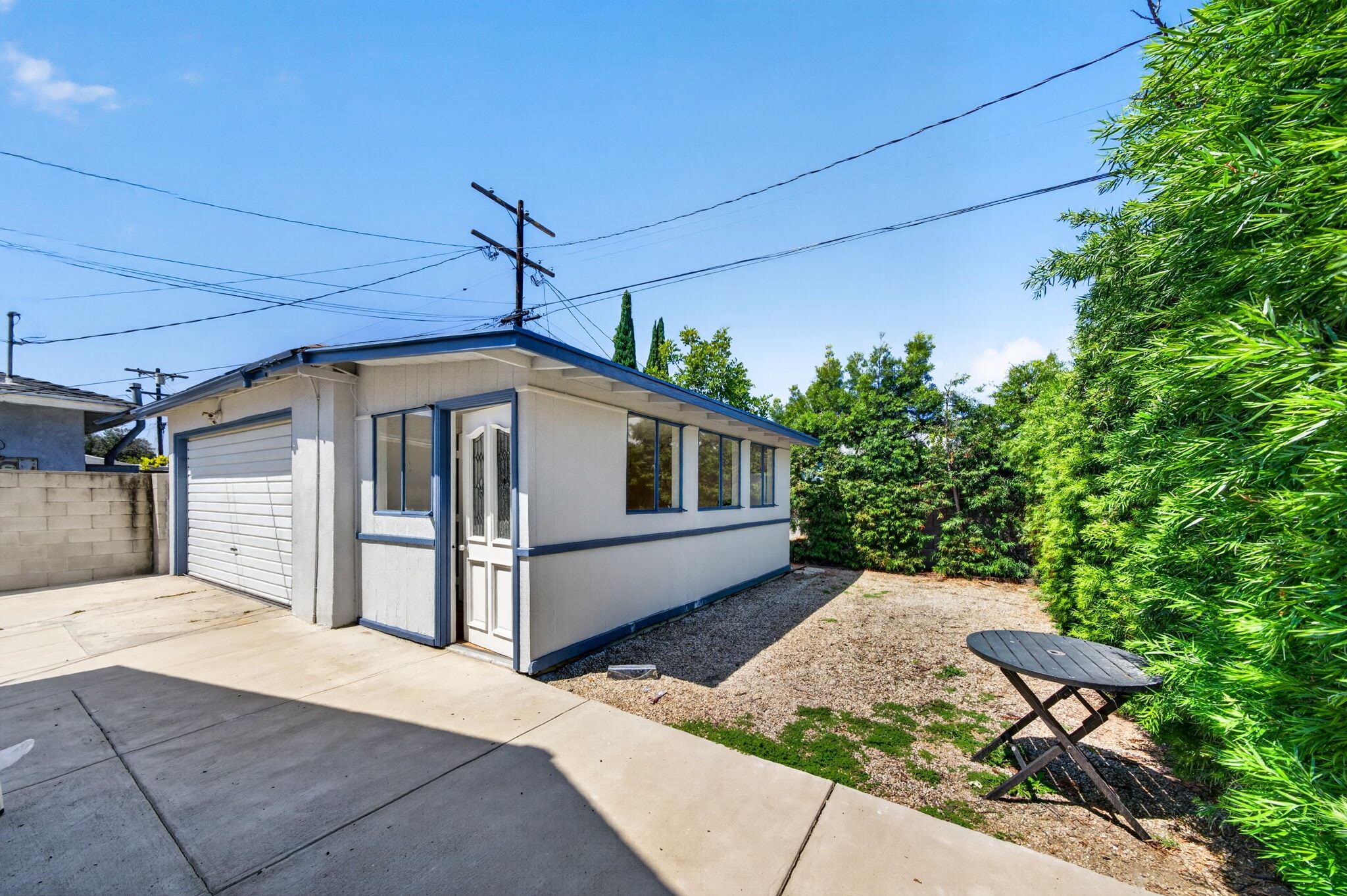 Building Photo - 10817 Charnock Rd