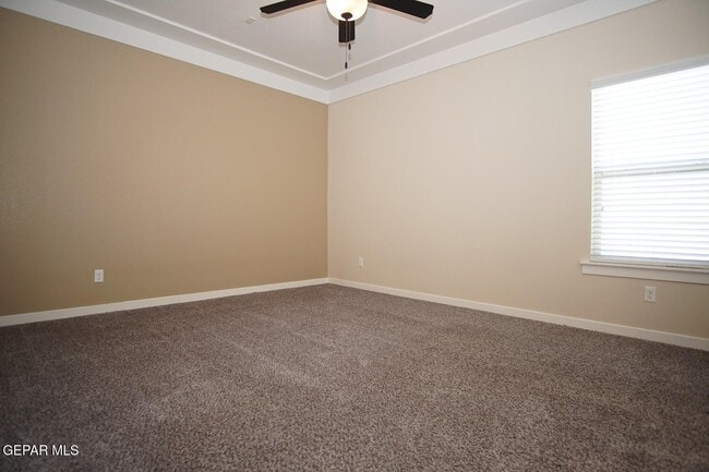 Building Photo - 14829 David Latin