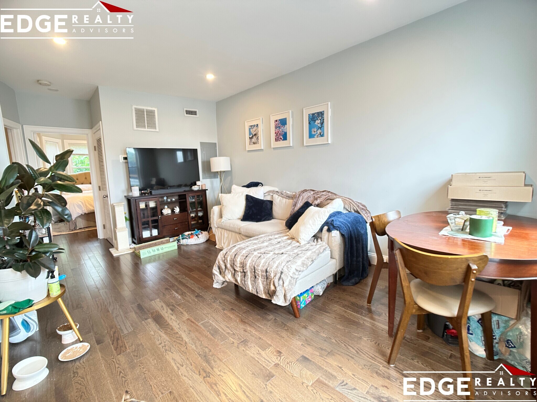 Building Photo - 120 Webster St