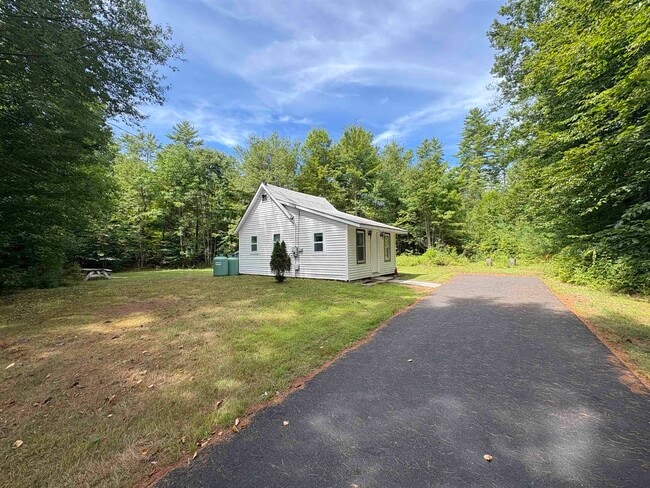 Building Photo - 269 Applebee Rd