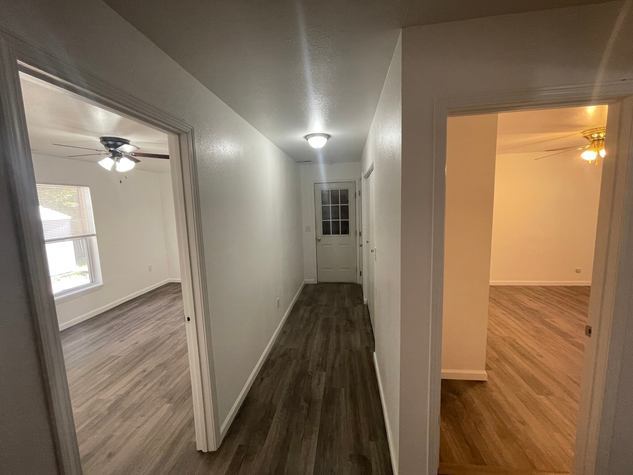 Building Photo - 211 Benton Dr