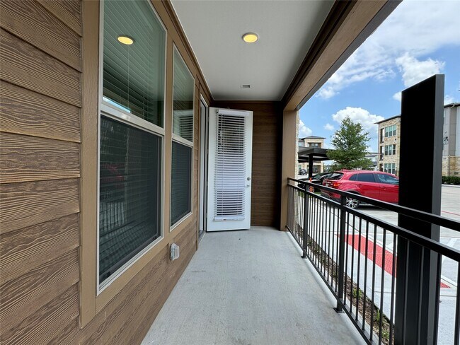 Building Photo - 9302 Fry Rd