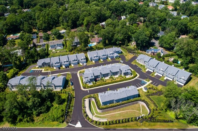 Building Photo - 1490 US-22