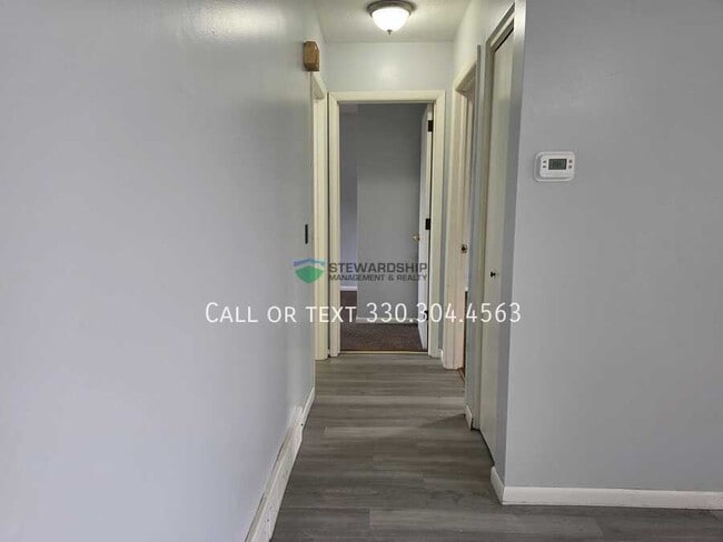 Building Photo - 519 Taff Cir