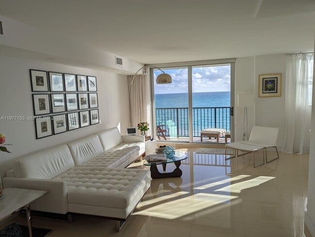 Building Photo - 9273 Collins Ave