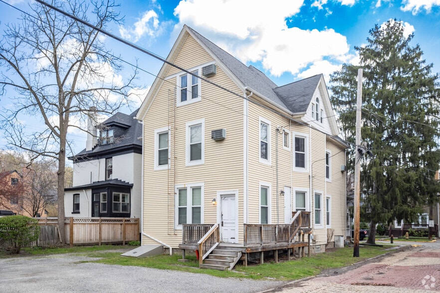 Parking + Rear House - 209 Western Ave