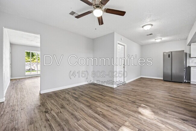 Building Photo - 15331 Campden Hill Rd