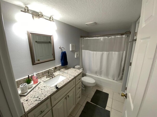 Building Photo - 12602 Crest Springs Ln