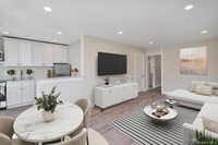 Building Photo - 641 Willis Ave