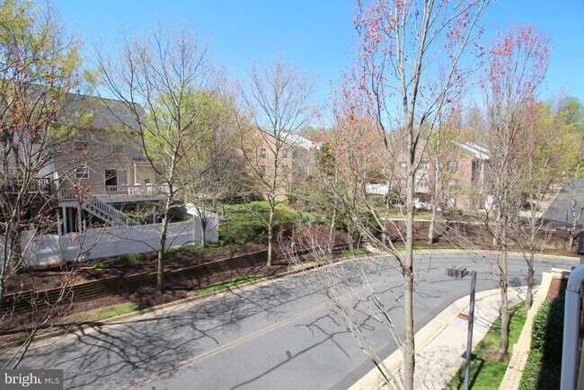 Building Photo - 2791 Centerboro Dr