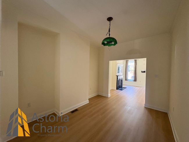 Building Photo - Backyard Fire Pit, Rooftop Terrace, and Mo...