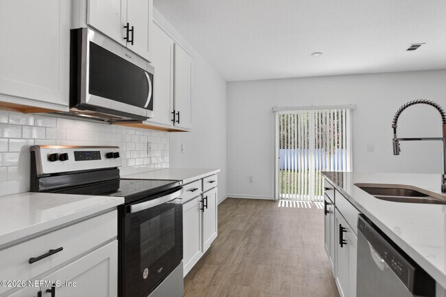 Building Photo - 2283 Shady Breeze Ln