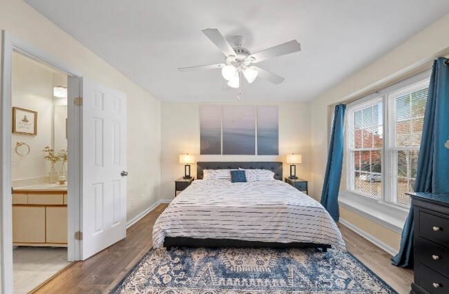 Building Photo - 4631 Stonebridge Ln
