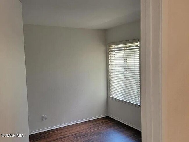 Building Photo - 28910 Calabria Dr