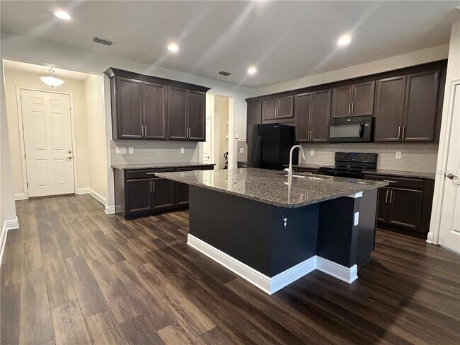 Building Photo - 14263 Damselfly Dr