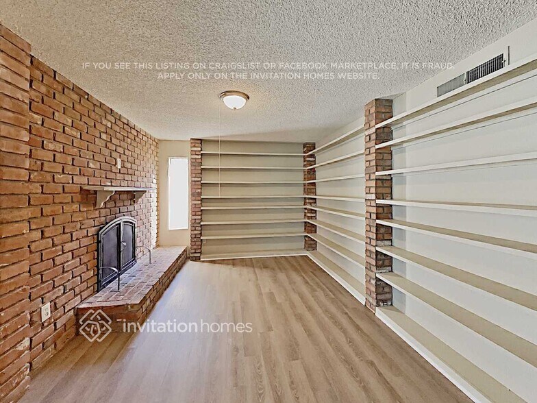 Building Photo - 4206 W Eva St