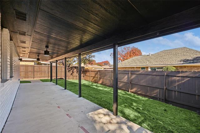 Building Photo - 6300 Topaz Way