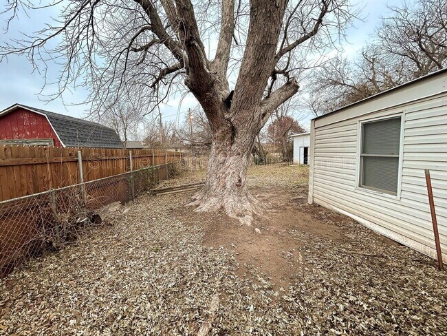 Building Photo - 1409 SW 81st St