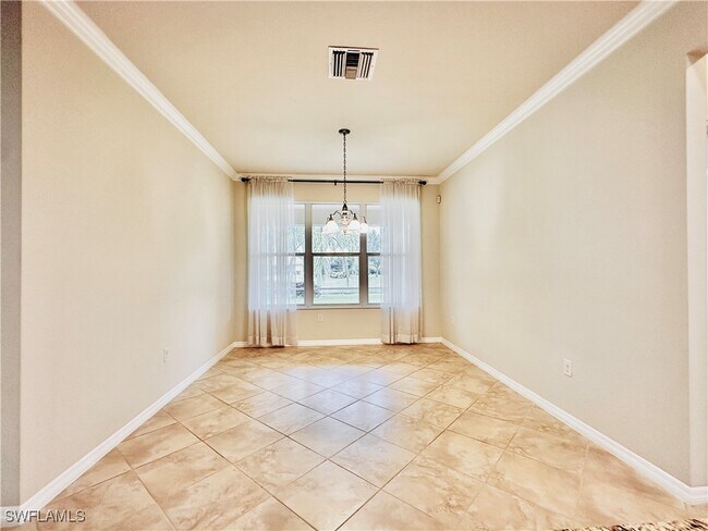 Building Photo - 15007 Lure Trail