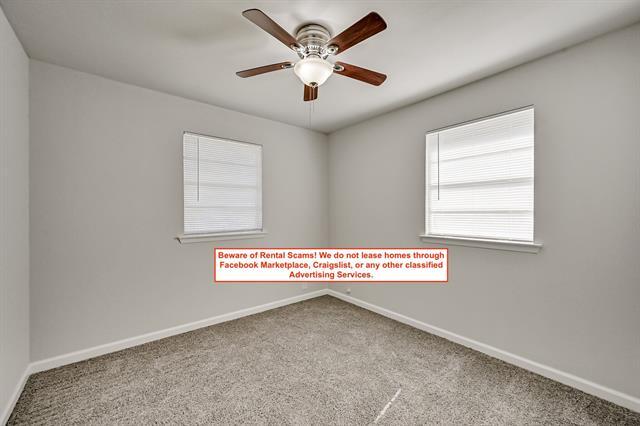 Building Photo - 320 Gardenia Ct