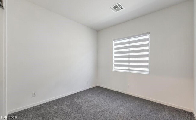 Building Photo - 11836 Star Grass Ave