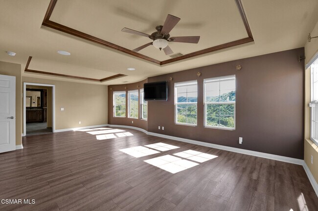 Building Photo - 3194 Sunset Hills Blvd