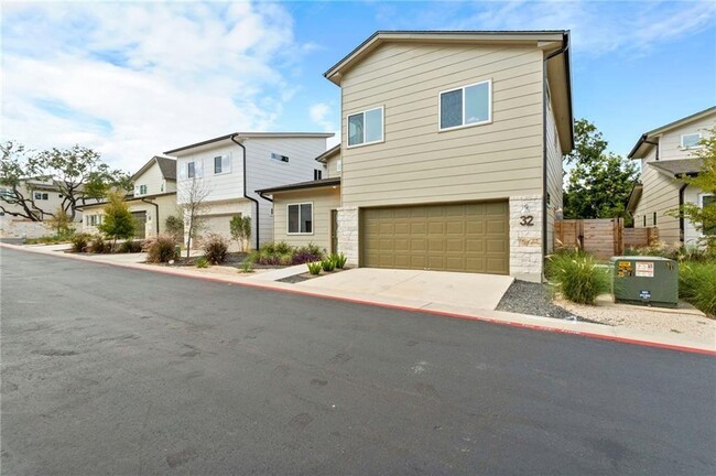 Building Photo - 6800 Menchaca Rd