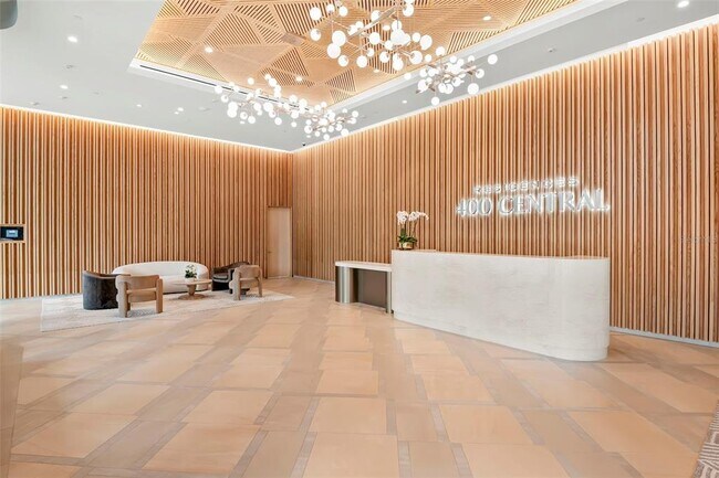 Building Photo - 400 Central Ave