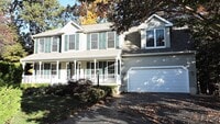 Building Photo - Fantastic Fredericksburg Home In Kingswood!