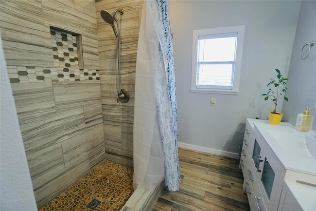Building Photo - 311 Harmon Hills Cove