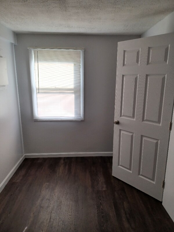 Building Photo - 0 W Shore Rd