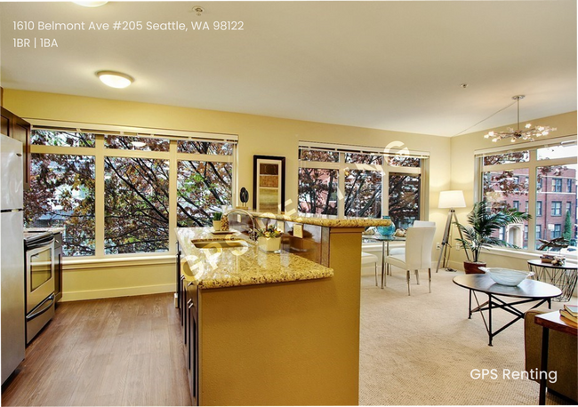 Building Photo - Perfect one bedroom corner unit in Capitol...