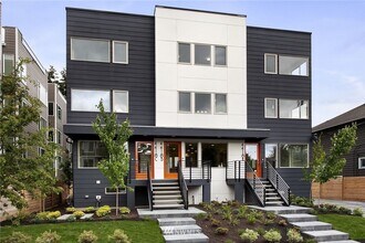 Building Photo - 4418 A Francis Ave N
