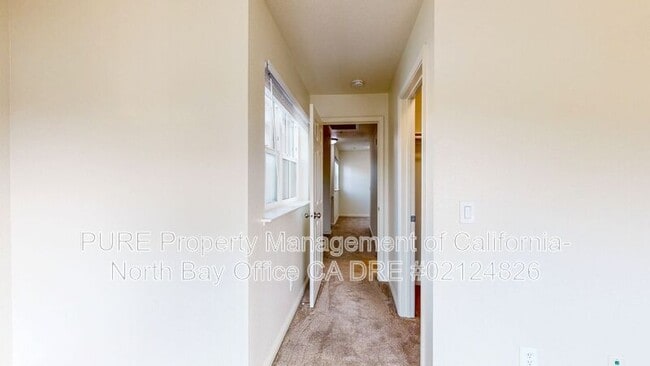 Building Photo - 110 5th St