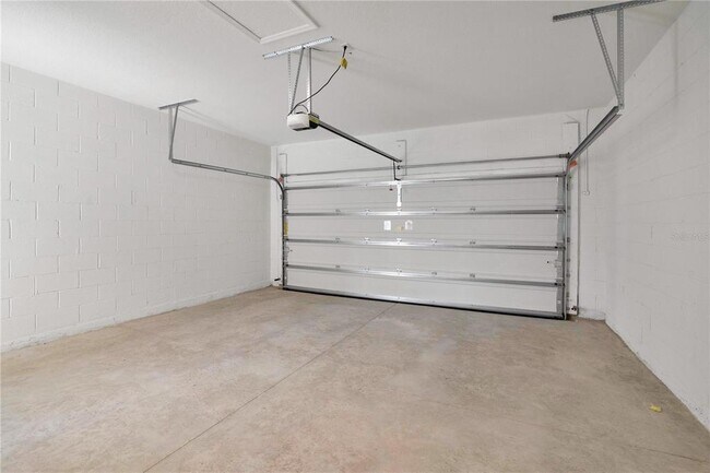 Building Photo - 13223 Calming Breeze Wy