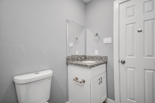 Building Photo - 5711 Breland St