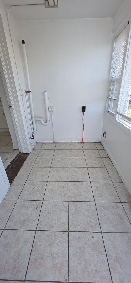 Building Photo - Stunning 3 Bedroom House for Rent in Neptune!